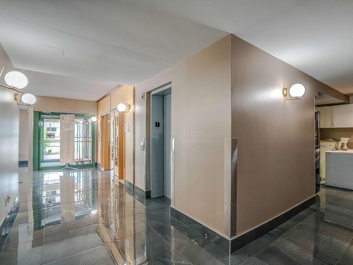 Quality Suites Sainte-Anne-de-Beaupré Εξωτερικό φωτογραφία