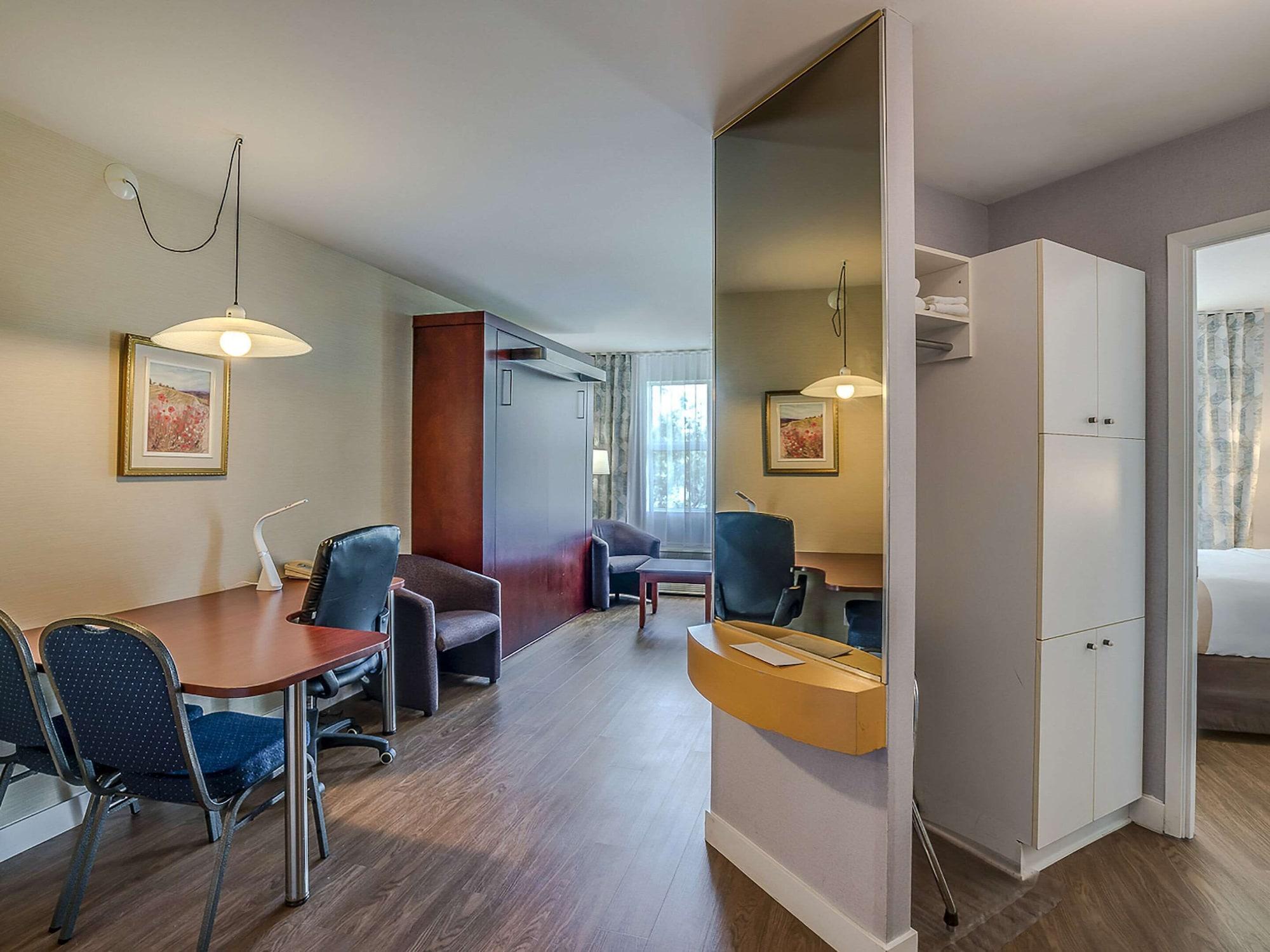 Quality Suites Sainte-Anne-de-Beaupré Εξωτερικό φωτογραφία